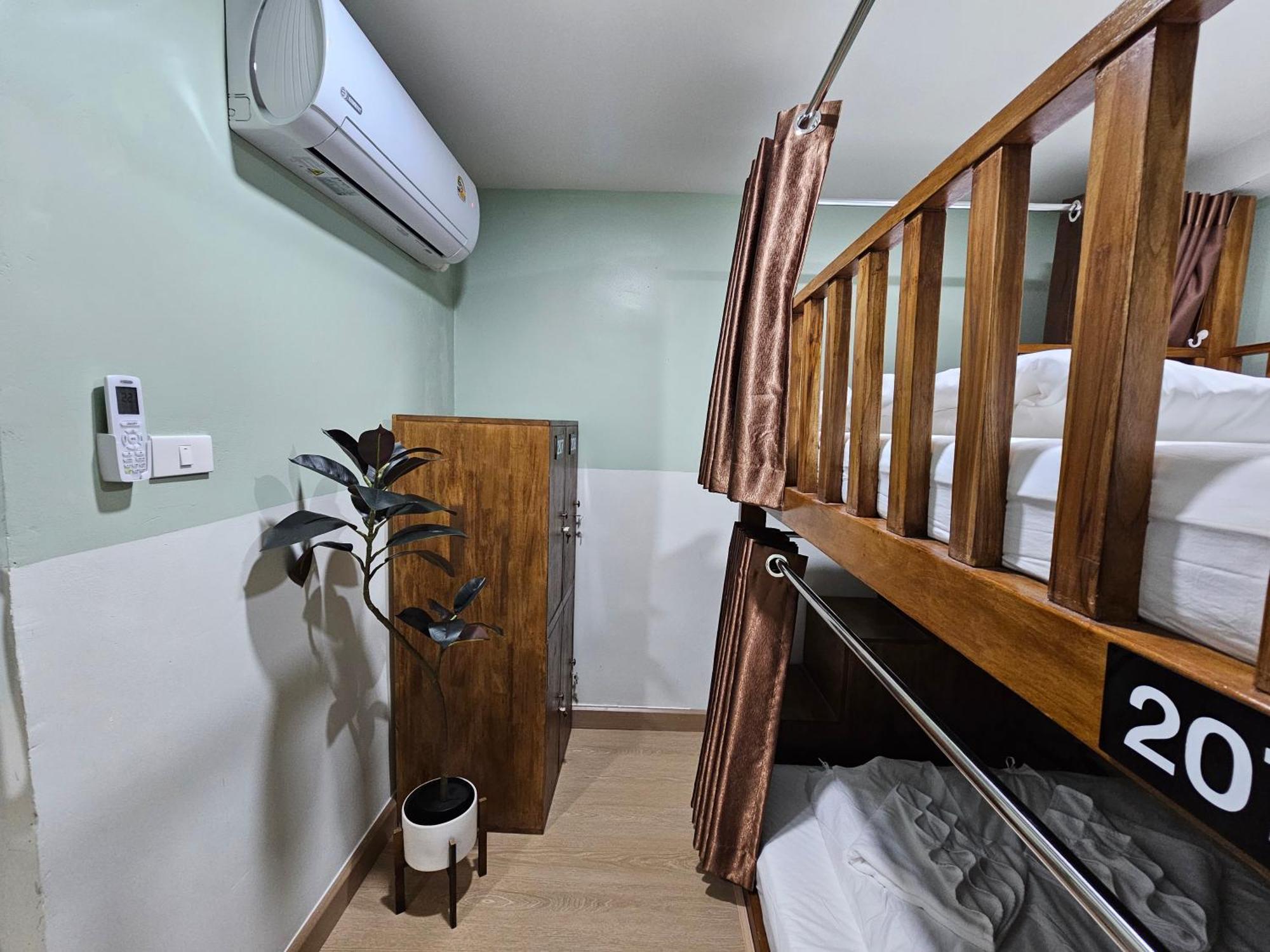 Lub Nai Hostel Patong Exteriér fotografie